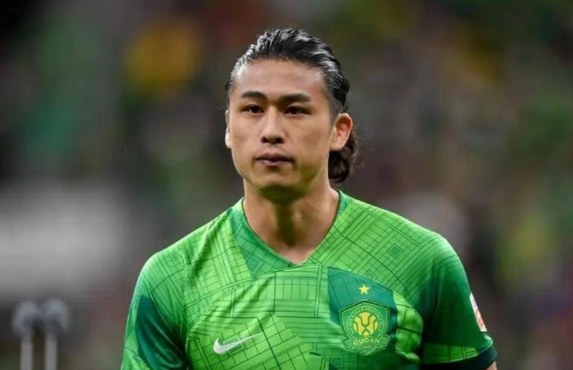 开云电竞在线 -包含北京国安训练开放日，国际比赛日战术微调引欢呼，全明星赛在即，身体对抗强度拉满的词条