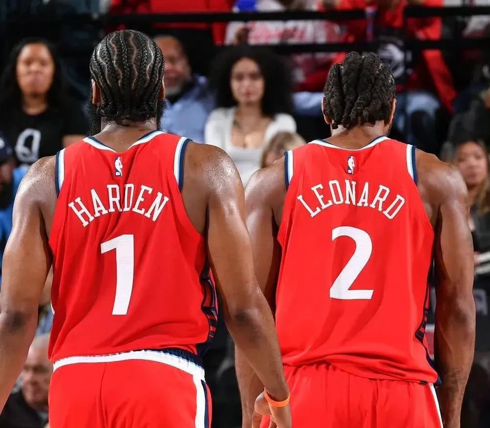 开云电竞在线 -洛杉矶快船发布备战花絮；加时末段状态回暖；欧篮联任务艰巨；团队化学反应显著的简单介绍